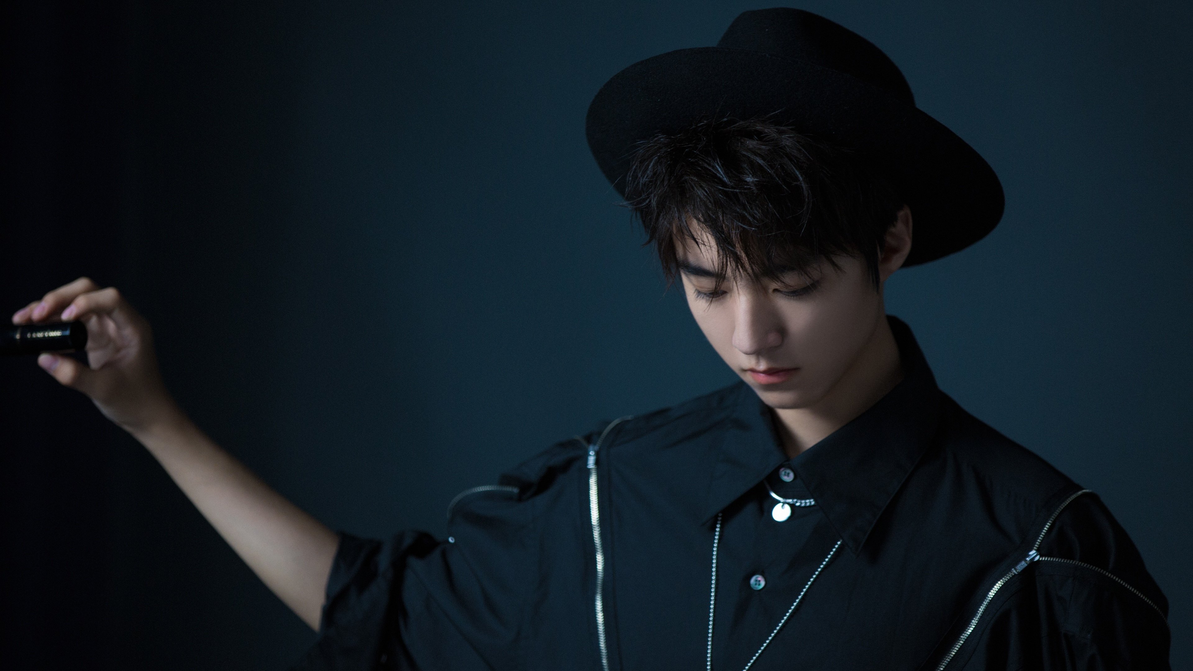 国际国家队预选赛激烈角逐,多支队伍提前锁定出线资格,国际队员